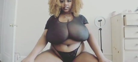 office milf onlyfans free nude pictures