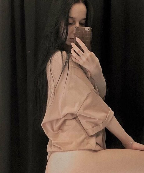 amanda redrose nude pornstar image