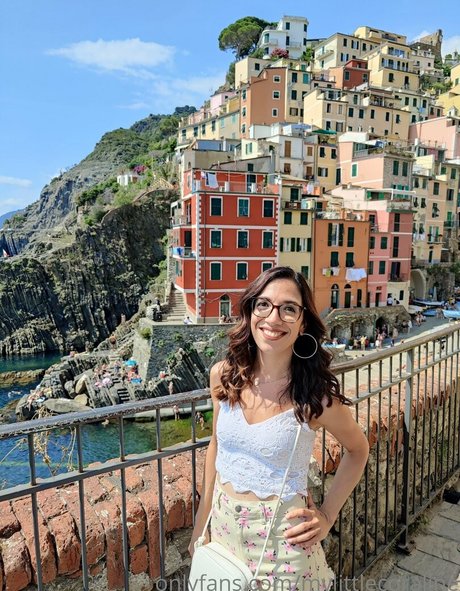 mylittlecoraline hd model pictures