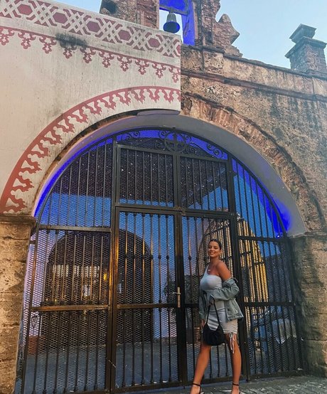 Leslie Sanchez top actress photos