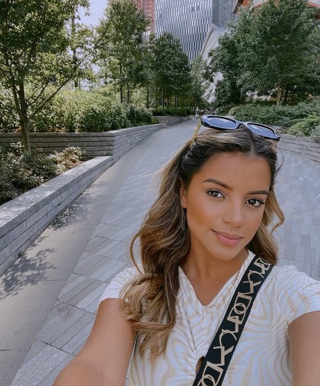 tiny asian onlyfans art nude pics