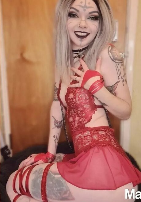 Louise Julie perfect actress image