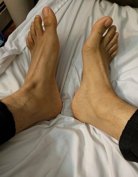 zachsize15 hot model pic