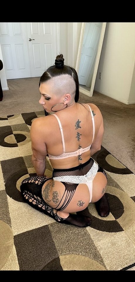 facesitting onlyfans erotic pic