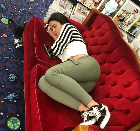 Lauren Lavera nude actress galleries