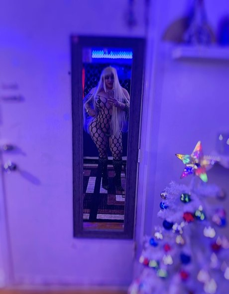 almalaverdadera erotic star photo