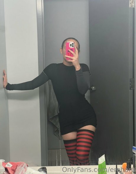 eroharu star nudes photos