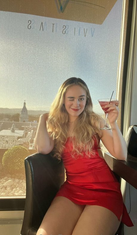 eroharu nude model gallery