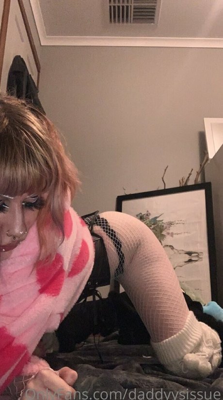 shemale handjob onlyfans sexy pics