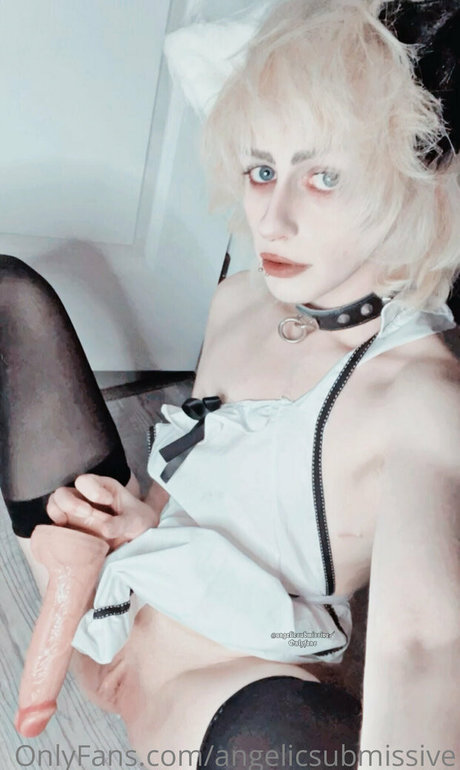 angelicsubmissive star free photos