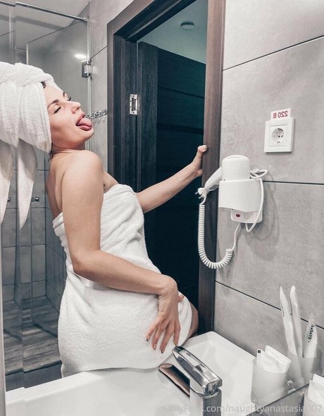 asian yoga onlyfans best picture