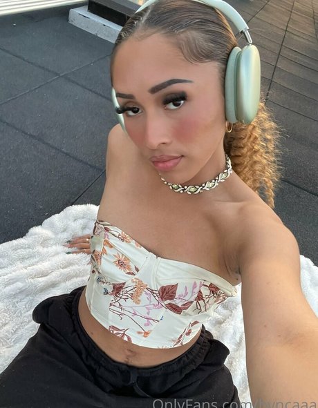 bvncaaa pretty star image