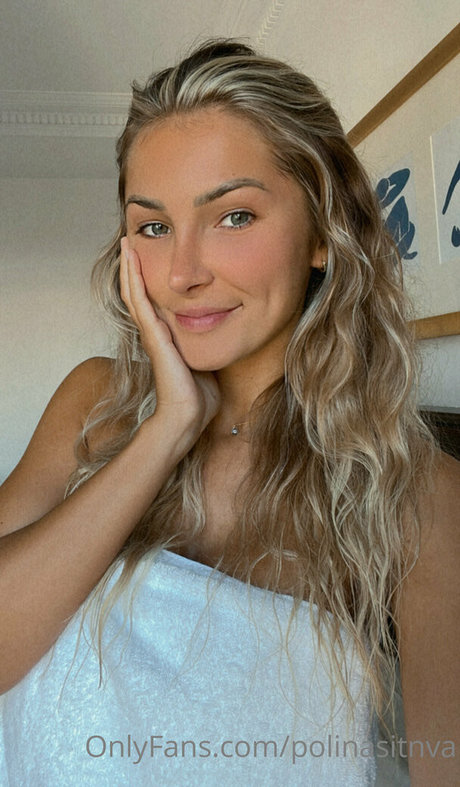polinasitnva naked model img