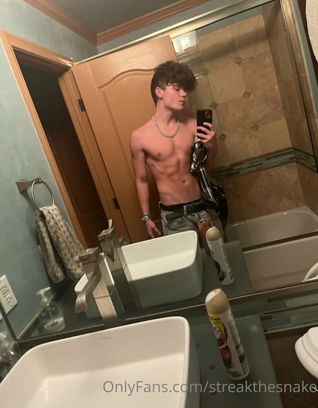 streakthesnake xxx star picture