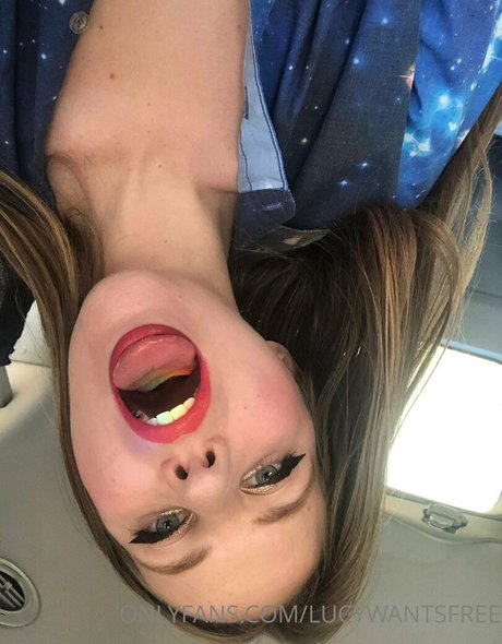 lucywantsfree star gallery
