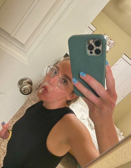 xogabby sex model images