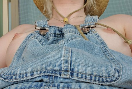 sweetastera star naked picture