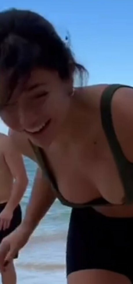 Tabitha Swatosh beautiful model galleries