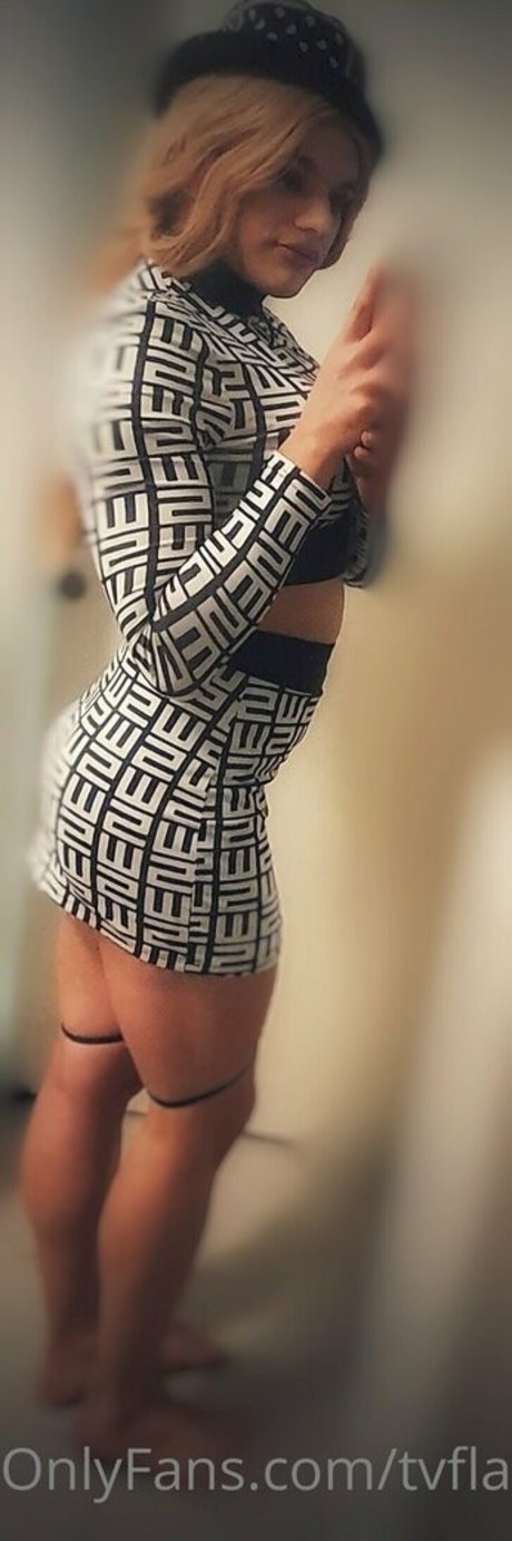 fart onlyfans beautiful naked photo