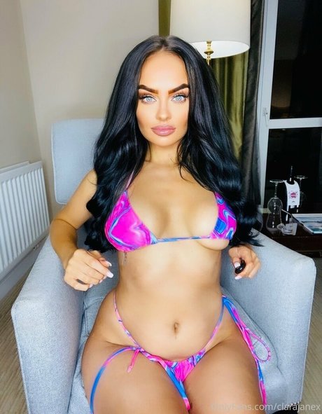 tanned onlyfans perfect image