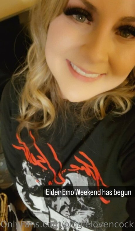 piggielovencock porn star archive