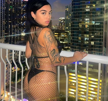 ashsprivate hot model images