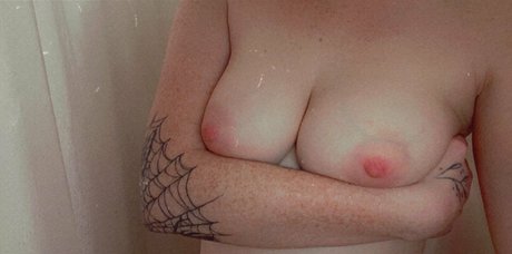 biggtittygothgirl model nice photo