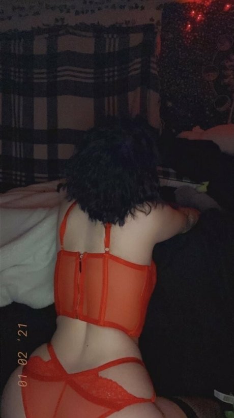 biggtittygothgirl star erotic photos