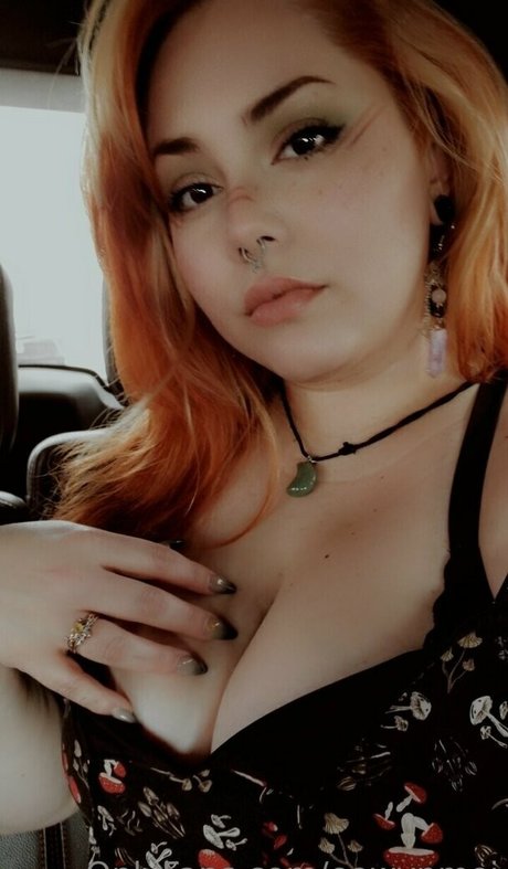 eowynmei naked actress photos