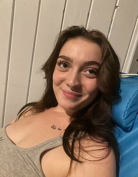 Hotwifechar pornographic actress photos