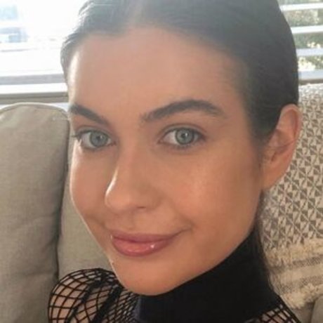 hellolana model porn image