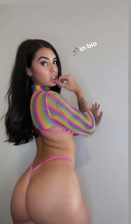 Jazmin Bertrand star best photo