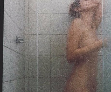 CherryTrizz erotic star gallery