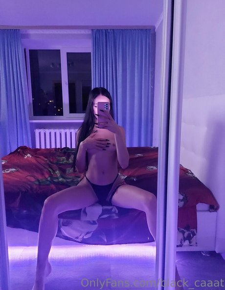 black caaat exclusive star pics