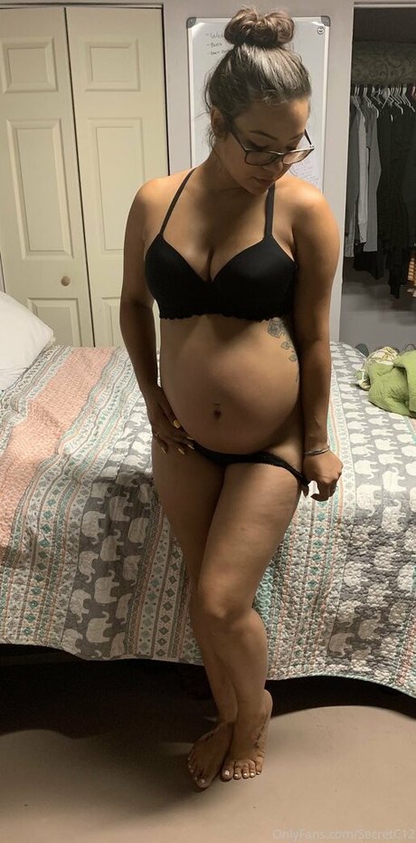 secretc12 nudes star pics