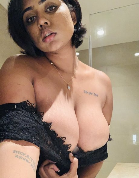 oasi das private naked star gallery