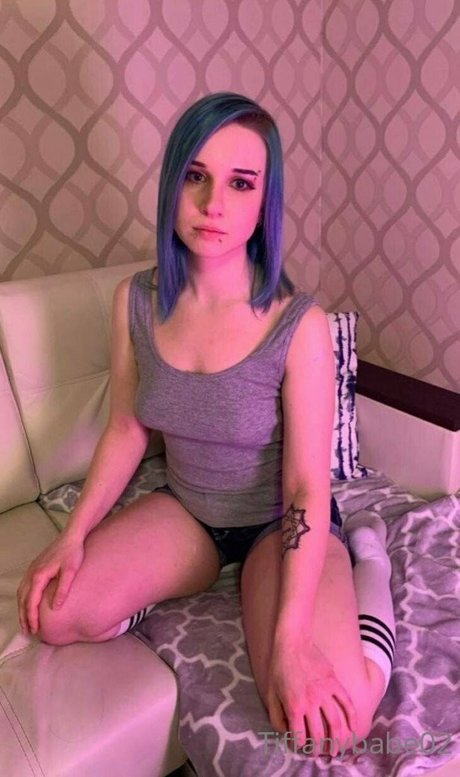 Tiffany Kelly nude model galleries