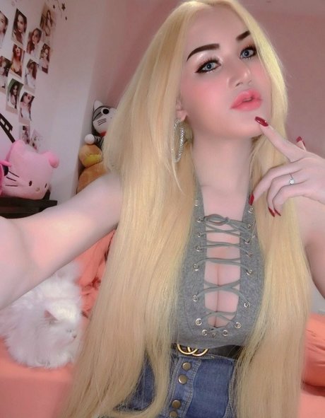 trans girl onlyfans perfect img