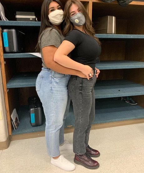 wide onlyfans free xxx photo