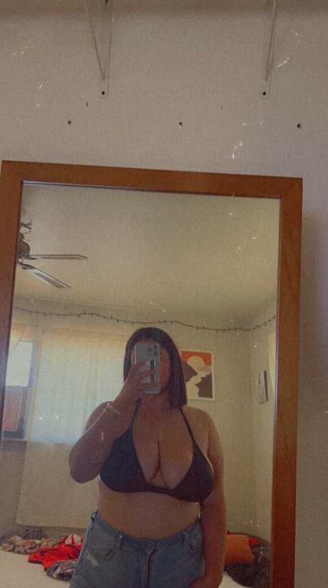 Baddiekazzzy star pretty img