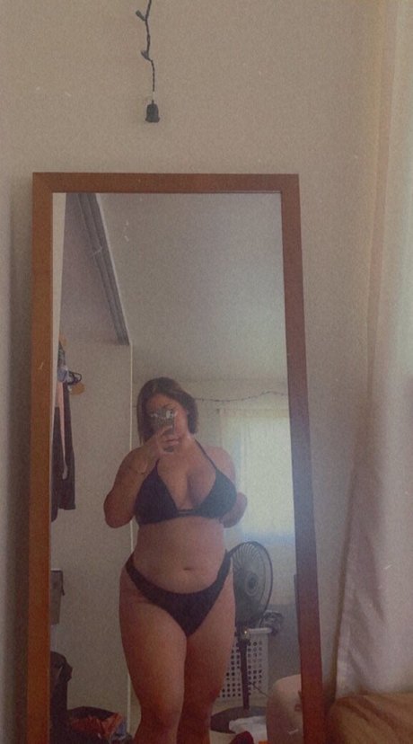 Baddiekazzzy top actress img