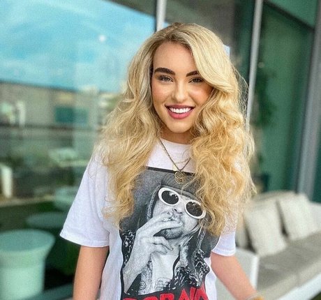 babe nude onlyfans hd pics