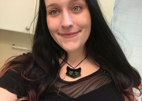 shellycream top star img