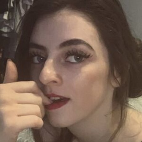 lightskin onlyfans nudes image