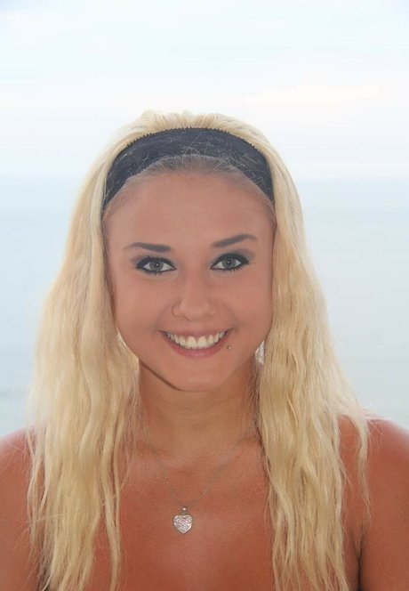 milf handjob onlyfans hot pic