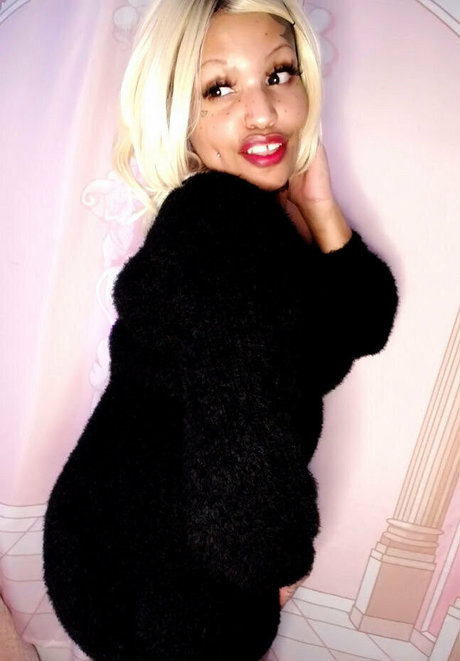 asian mom onlyfans pornos images