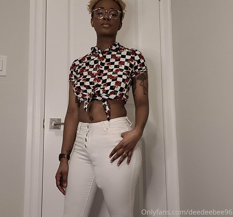 shemale cumshot onlyfans free nude pics