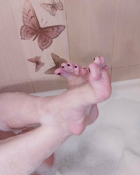 kira lady pornstar pretty pic