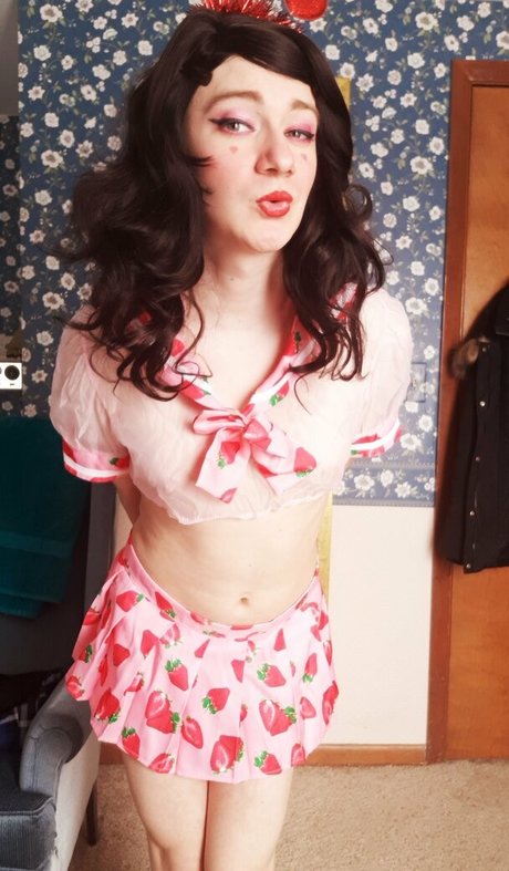 skinny asian onlyfans beautiful pic