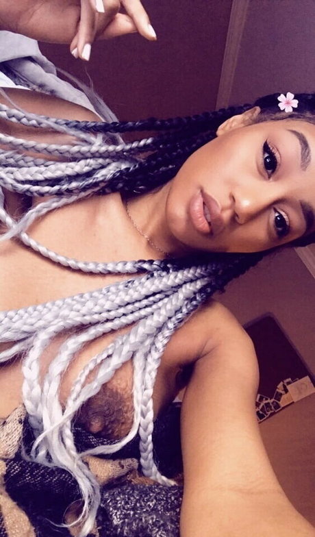 Nia Simone exclusive pornstar gallery